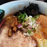 麺処 秋もと - ワンタンがうまい