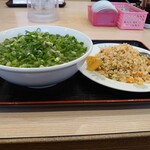 Ramen Ikushima Ke - 横から