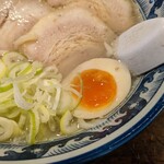 手打ちらーめん 麺之介 - 半熟煮たまご