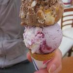 サーティワンアイスクリーム - ブルーベリーパンナコッタとチョコレートチーズケーキ