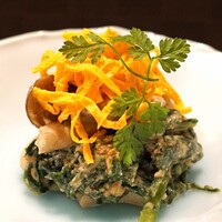 うなぎ 目白ぞろ芽 - 胡麻和え
