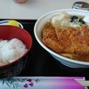 外苑 - 料理写真:カツラーメン850円    半ライス150円