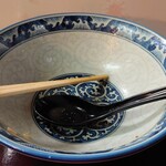 日の出食堂 - もちろんしっかり完ツユ