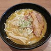 春一家 三代目 麺宿 本店