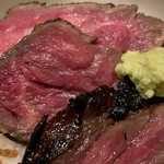 和み処 男山 - この厚みなのに、めちゃくちゃ柔らかいお肉
      (๑´ڡ`๑)