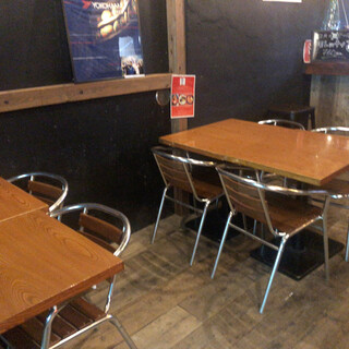 スポーツバー マゼラン_2