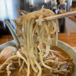 えぞっ子 蔦江 - 丸型の太麺。麺は短めです