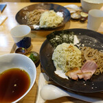 飯田商店 - つけ麺しょうゆ味（1800円）＋お出汁割（200円）
