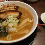 麺屋 頂 - 料理写真: