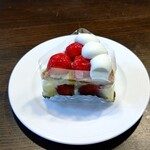 フランス菓子アニック - ナポレオン ¥400