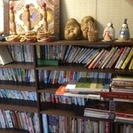 旅館　星出館 - 養生関係の本がたくさん