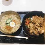 肉のヤマキ商店 - 料理写真:●焼肉丼(小)80g 429円
●セット冷麺　385円