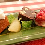 ビストロ デ トロワ - 