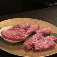 SATOブリアン 本店 - 上タン、厚切りハラミ、フィレ