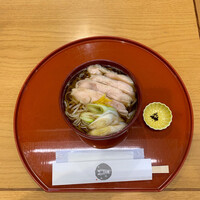 鉢の木 新館 - 温かい稲庭うどん