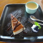 風のアトリエ - クリームチーズのスフレとカスタードプリンのセット