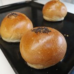 フレッシュベーカリー・ドル - あんぱん　１３０円