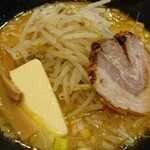 龍宮楼飯店 - 週替わりランチ  味噌バターラーメン