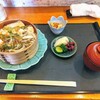 日本料理 篠 - 蒸篭で蒸したご飯って初めて！お昼のメニューは小鉢、お新香、味噌汁、デザートが付きます！