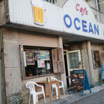 カフェ オーシャン - コザGATE通りの基地側にあります