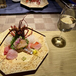 和食 浜木綿 - 造りに合わせて而今