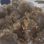 おいそ - スンデ接写。糸コンに見えるのは春雨。