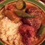 クスクス ルージール - 仔羊の炭火焼　クスクス