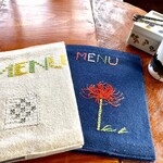 岩塙山荘珈琲店 - 刺繍のカバーのメニューブック