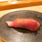 木挽町 とも樹 - 背トロぶりのにぎり