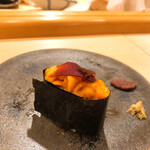 木挽町 とも樹 - 奈良漬け乗せウニ軍艦