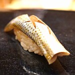 日本橋蛎殻町 すぎた - こはだ