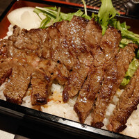 肉匠 牛虎 西中島店 - 