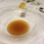 ア・ニュ ルトゥルヴェ・ヴー - ラタトゥイユの冷製コンソメ　コンフィ稚鮎のポテトサンド添え　(2012/08)