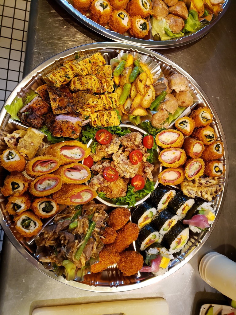 琉創キッチン 康 - 糸満市/居酒屋 | 食べログ 琉創キッチン 康 (糸満市/居酒屋)