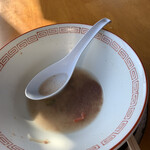 ラーメン げんこつ家 - 器の底に残るザラザラした物がげんこつ‼️