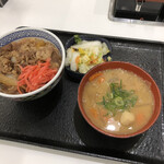 Yoshinoya - 牛丼（並）Bセット（豚汁変更）税込684円
