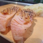 鮨の魚政 - 炙りサーモン