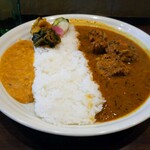 カレー&オリエンタルバル 桃の実 - 