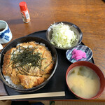 ぽぷら - カツ丼の大盛り