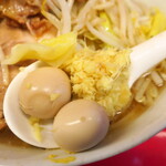 ラーメン二郎 - ショウガ半分