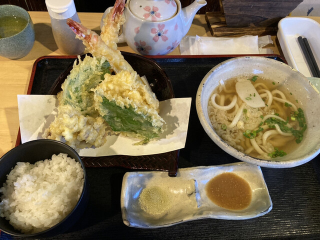 うりきれ御麺 （ウリキレゴメン） - 谷山（JR）/うどん | 食べログ 
