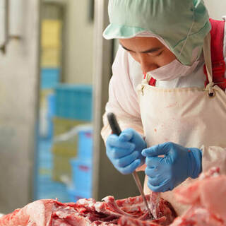 買参権を持つ目利き職人が選び抜いた高品質でウマい肉