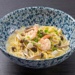 Japanese-style cream sauce with shrimp, scallops, and mushrooms