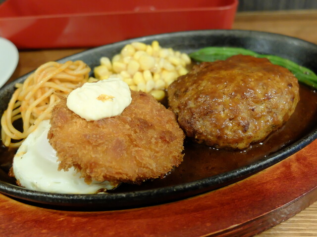ハンバーグ ジョージ Hamburg George 神田 ハンバーグ 食べログ