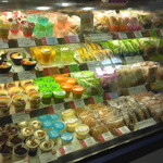 銀座コージーコーナー - ショーケース