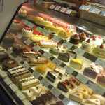 銀座コージーコーナー - ショーケース・２