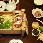 俵屋旅館 - 朝食：湯豆腐