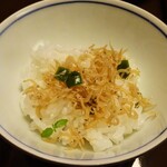 俵屋旅館 - 朝食：ご飯、ちりめん山椒