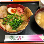 実のり食堂 - 豚丼 800円