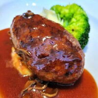 37 Steakhouse & Bar - 